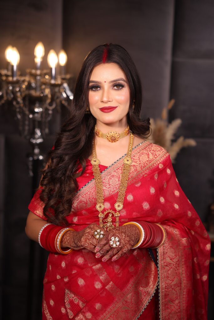 Elegant reception makeup for a flawless and glamorous bridal look